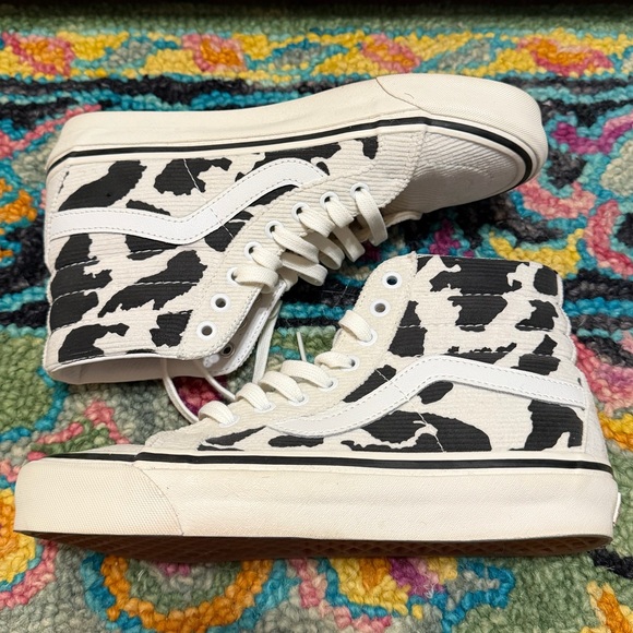 VANS High Top Sneakers - Corduroy Cow Print - Picture 5 of 7